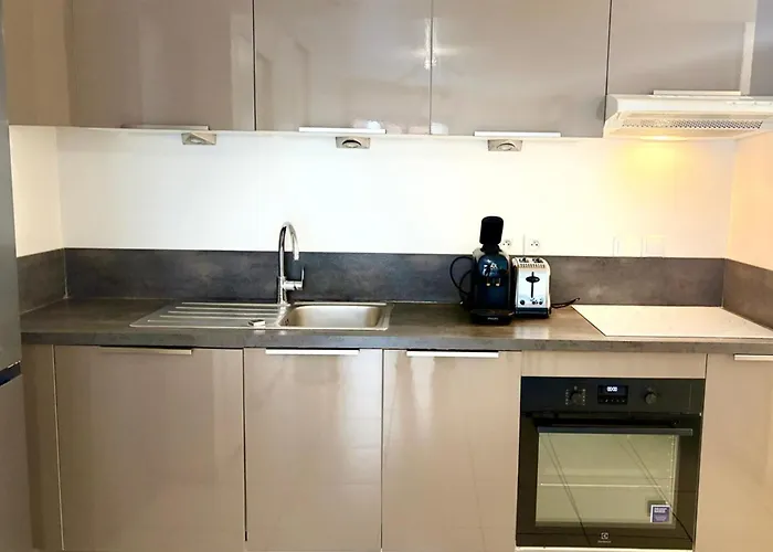 Juan-les-pins Beautifull Near The Апартаменты Антиб